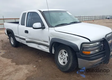 2000 Chevrolet Silverado K1500 z USA, uszkodzony, nr VIN 2GCEK19T1Y1267960